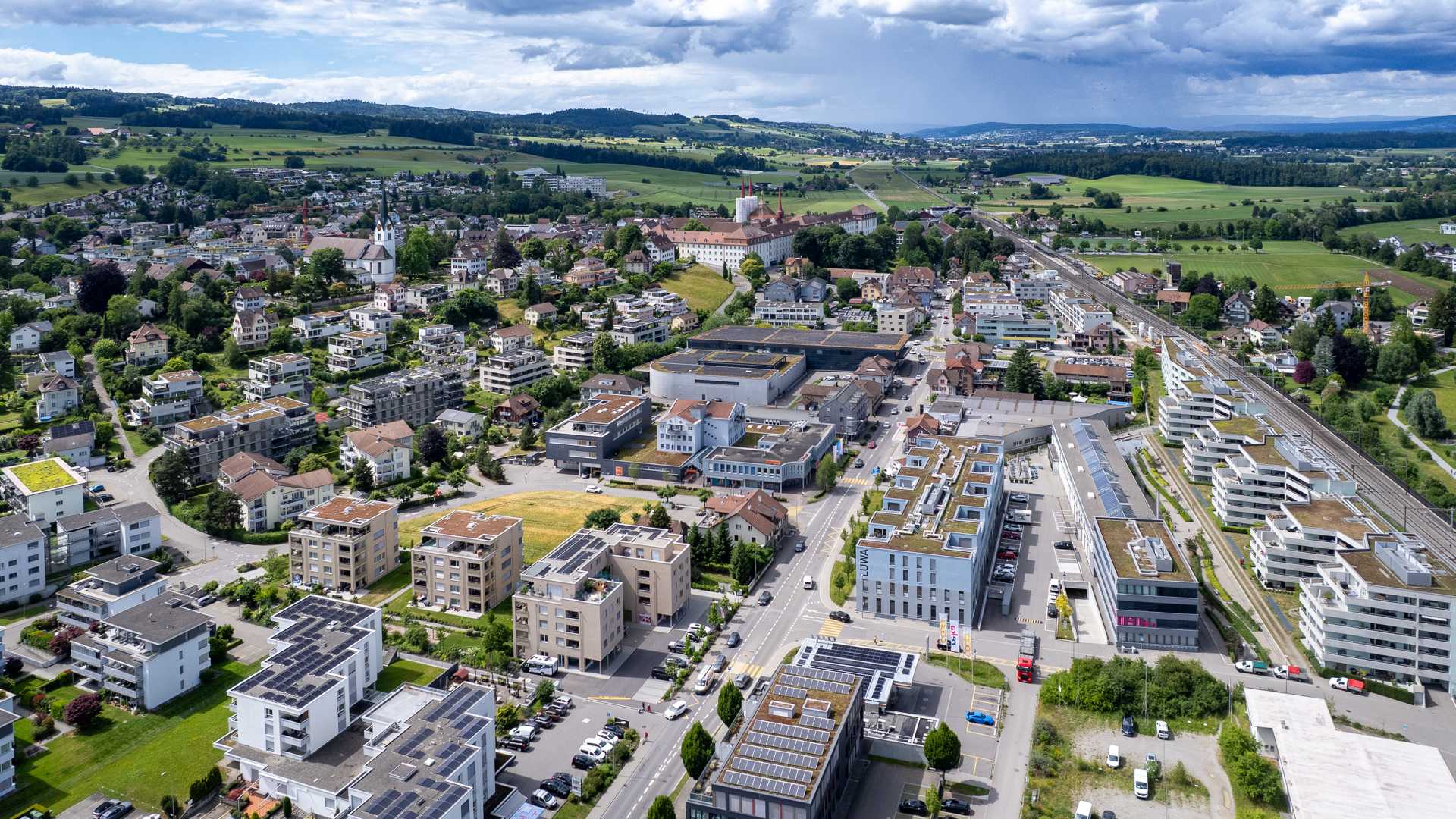 260605 KurtHaas Webdesign IMMOFLAT Bild ©KobiSchenkel, (Muri 5. Jun. 2026 DJI
